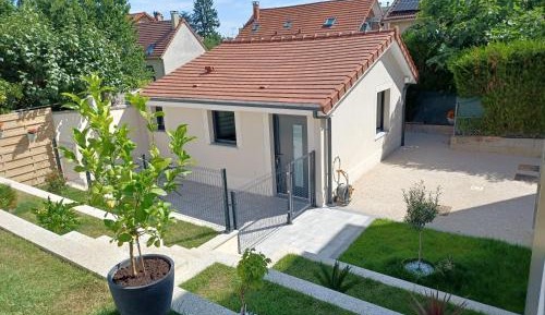One-Bedroom House