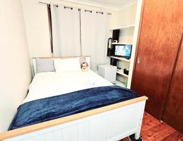 Double Room with Shared Bathroom