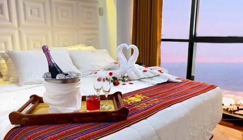 Superior King Room With Partial Ocean View Balcony