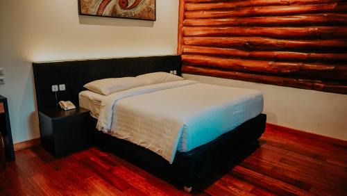 One-Bedroom Bungalow