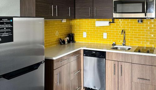 King Suite - Non Smoking