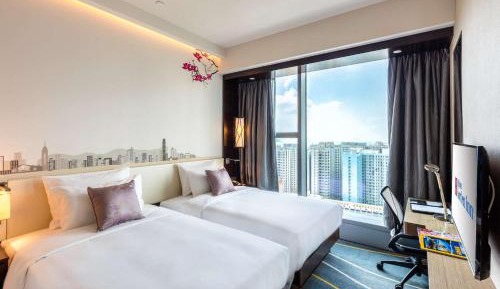 Twin Room with Garden View - High Floor