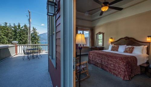 Double Room with Lake View