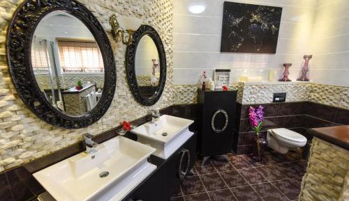 Deluxe Suite with Sea View
