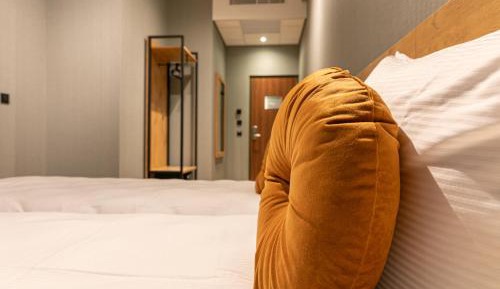 Large Twin Room