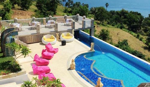 Mentigi Bay View Family Room