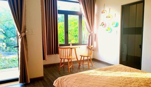 King Room with Balcony