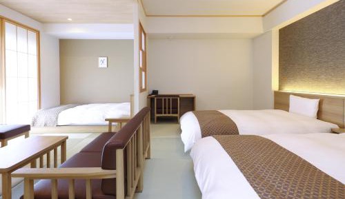 Triple Room with Terrace