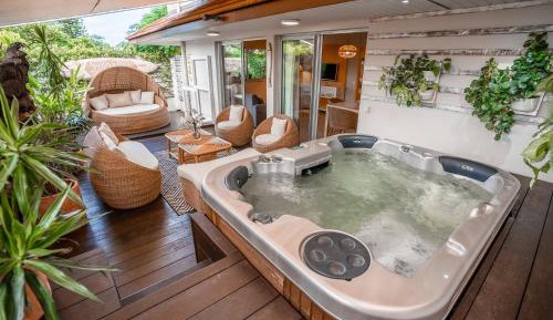 Prestige Suite with Hot Tub