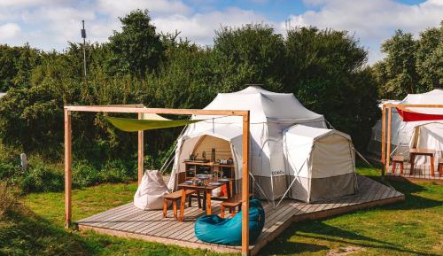 DOMO Tent for 4 People