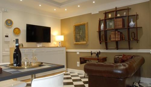 One-Bedroom House