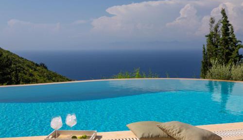 Villa with Sea View