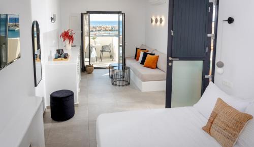 Triple Room with Sea View