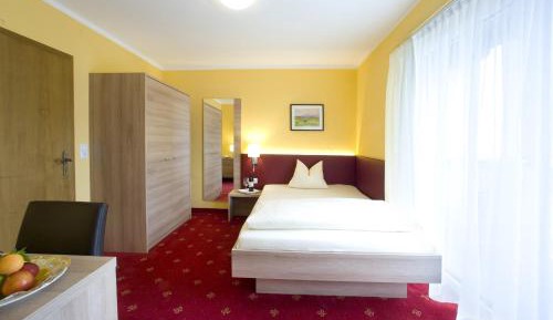 Classic Single Room