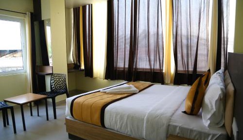 Superior King Room