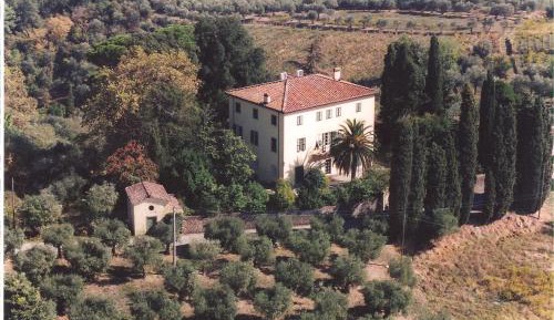 Seven-Bedroom House
