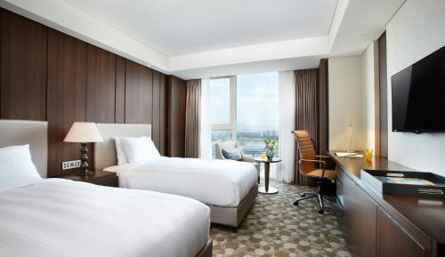 Superior Twin Room - 6PM Late check in