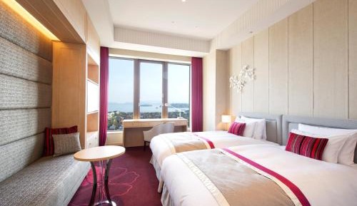 Premium Designer's Twin Room with Park View