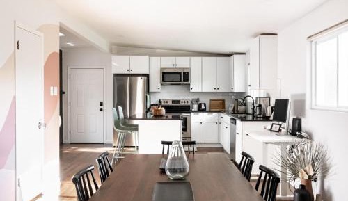 Three-Bedroom Holiday Home 