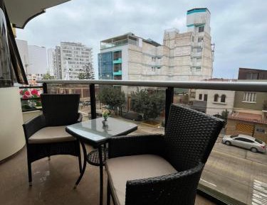King Room with Balcony and Street View
