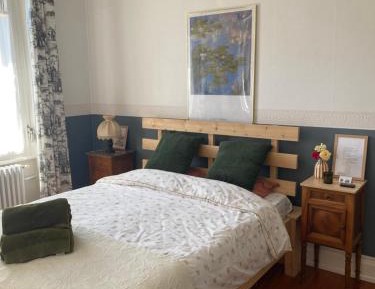Deluxe Room (2 Adults + 1 Child)