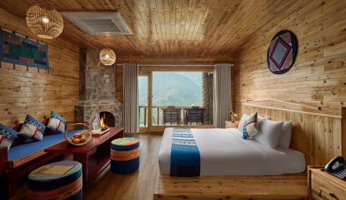 Deluxe Premium Valley View