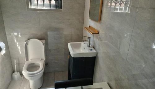 Large Single Room