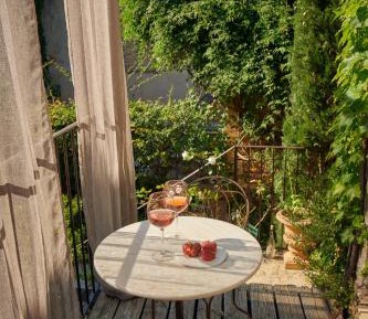 Apartment with Mezzanine