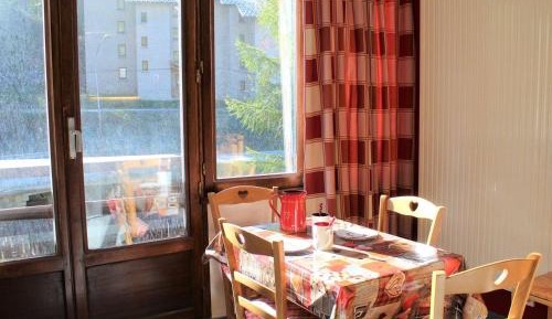 Apartment (4 Adults)