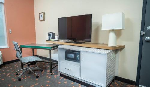 Standard King Room
