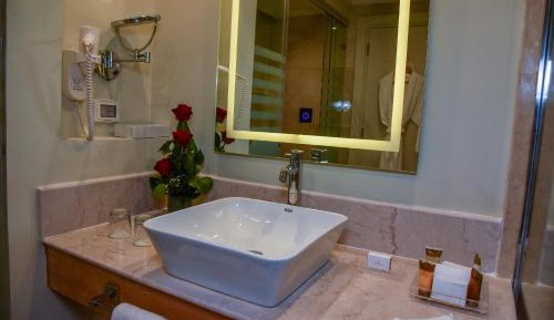 Deluxe Room Pool or Garden View