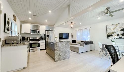 One-Bedroom House