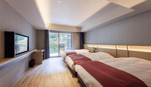 Deluxe Triple Room
