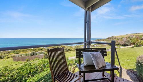 Spacious Two Bedrooms with Ocean View