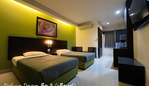 Deluxe Twin Room