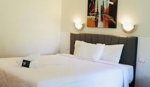 Executive Queen Room