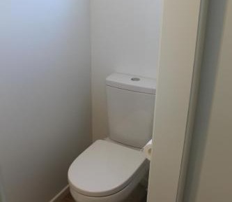 One-Bedroom Apartment with Twin Bed