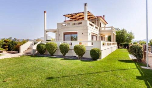 Deluxe Villa