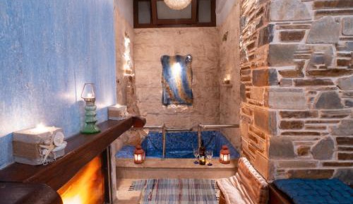 King Room with Spa Bath