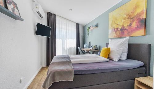 Queen Room with Balcony
