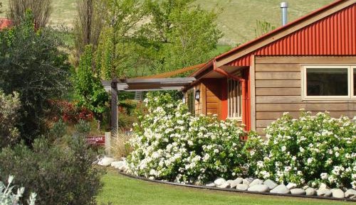 Moonlight One-Bedroom Cottage