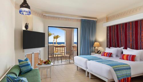 Double or Twin Room with Sea View