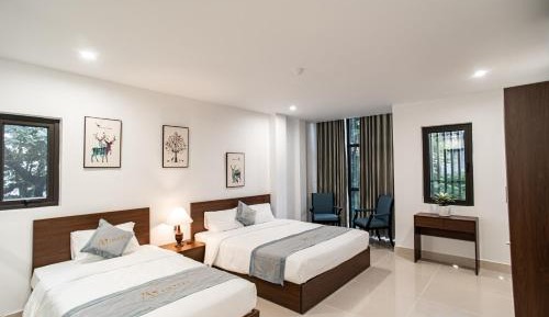 Deluxe Double or Twin Room with Balcony