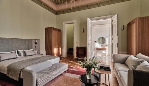 Deluxe Junior Suite