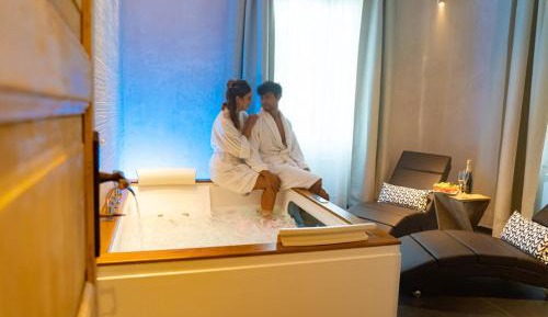 Double Room with Spa Bath