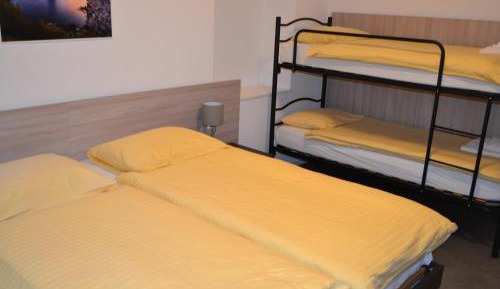 Economy Quadruple Room