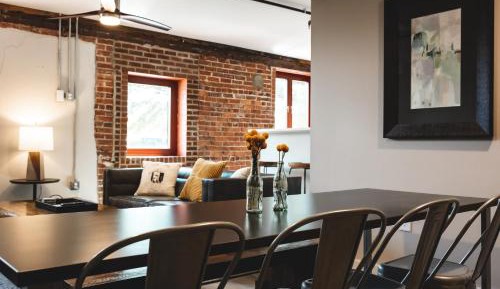 Three-Bedroom Premium Apartment