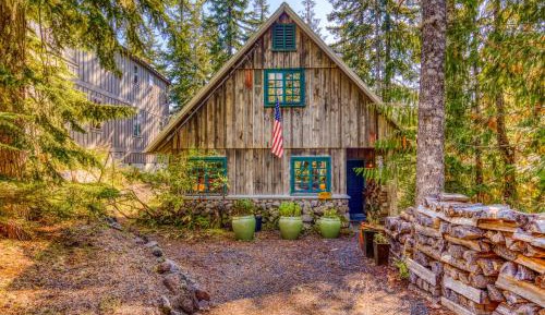 Three Bedroom Chalet