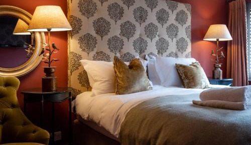 Executive Family Room