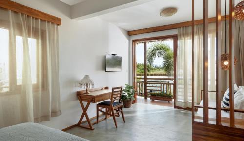 Deluxe Family Suite